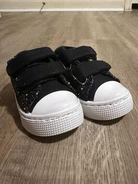 Toddler Black Glitter Velcro Sneaker